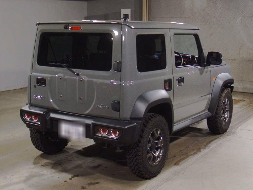 SUZUKI JIMNY SIERRA