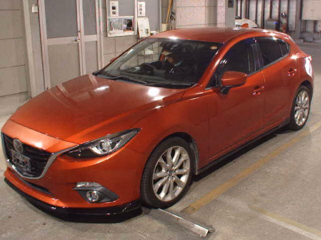 MAZDA AXELA