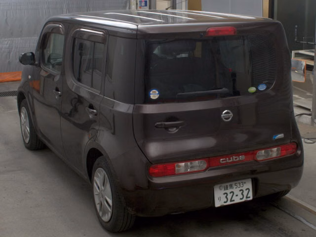 NISSAN CUBE