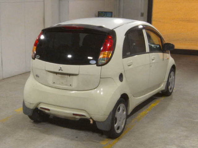 MITSUBISHI I