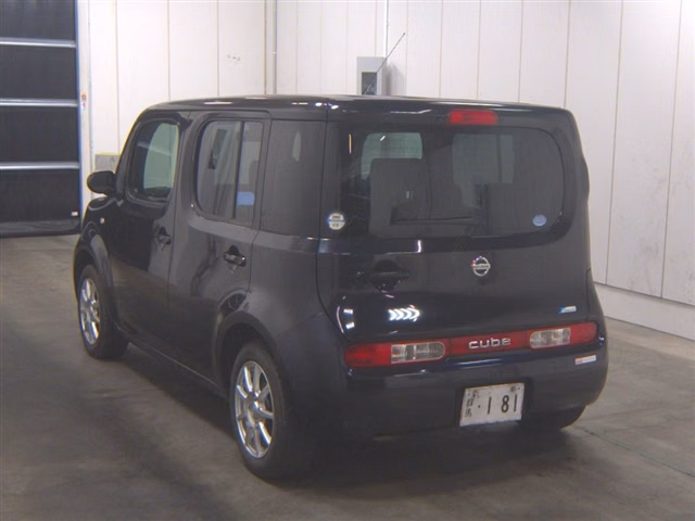 NISSAN CUBE
