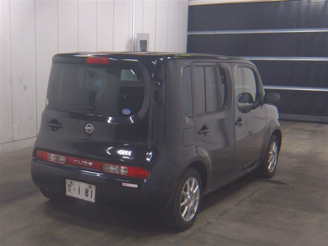 NISSAN CUBE
