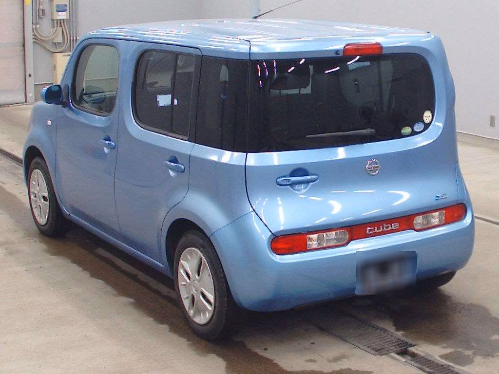 NISSAN CUBE