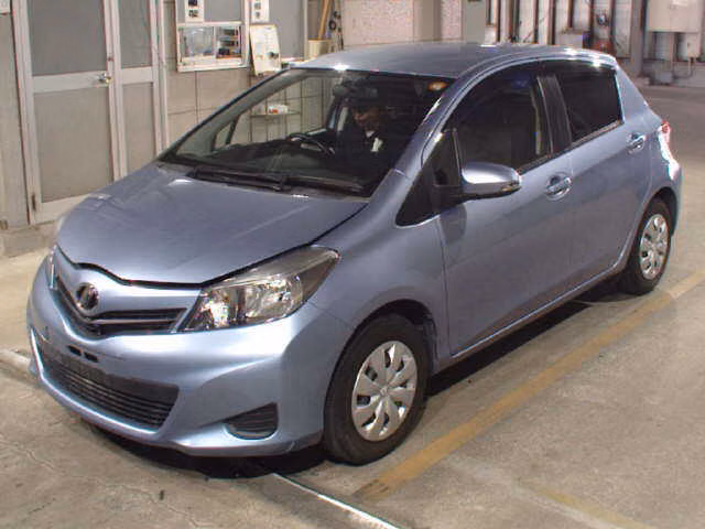 TOYOTA VITZ