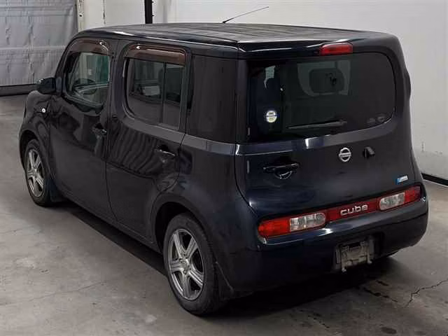 NISSAN CUBE