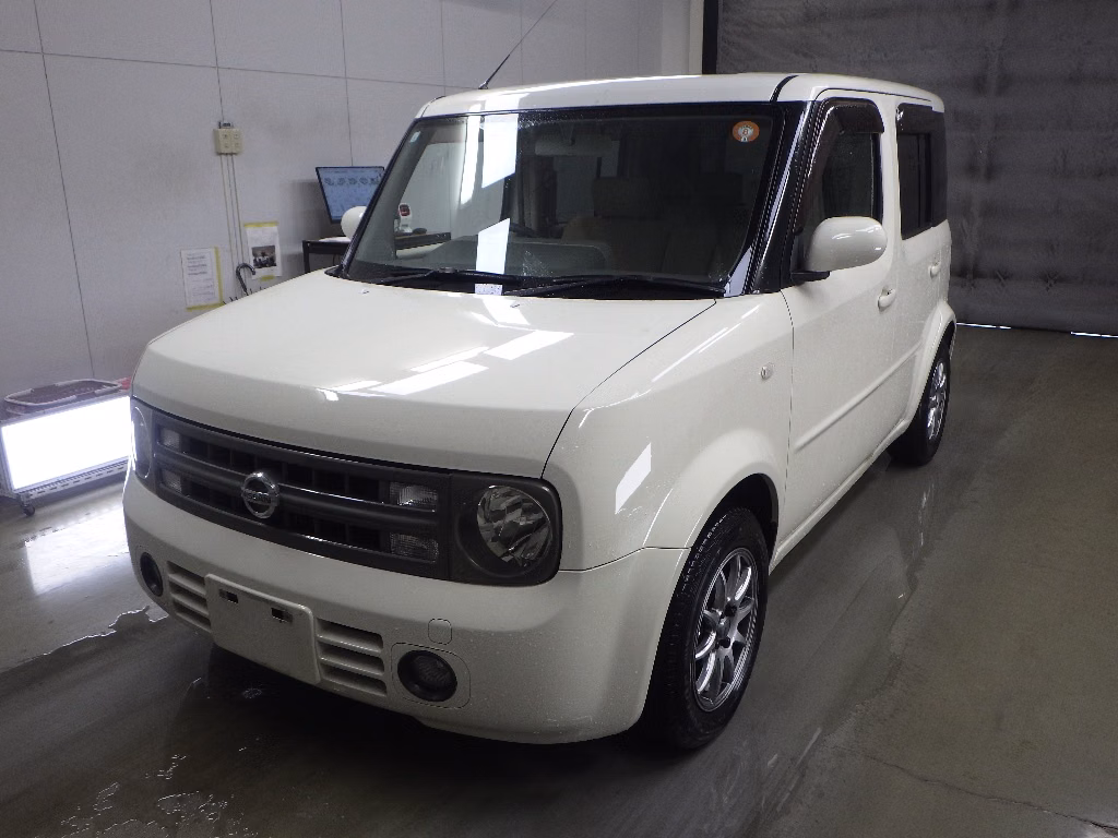 NISSAN CUBE