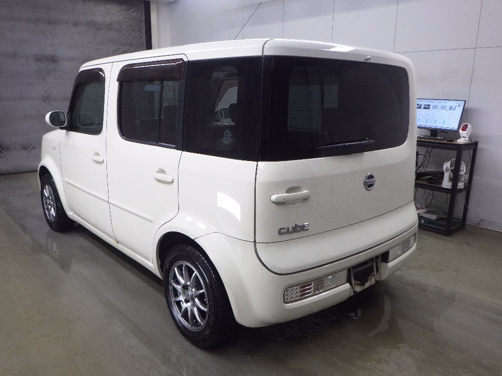 NISSAN CUBE