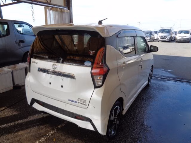 NISSAN DAYZ