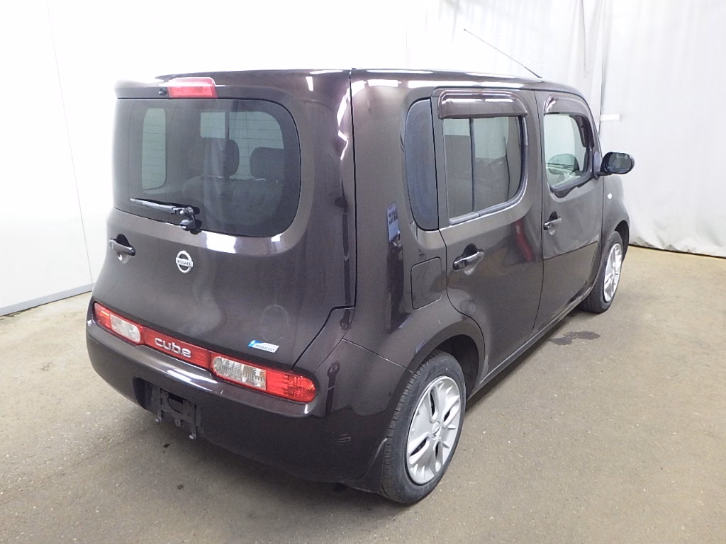 NISSAN CUBE