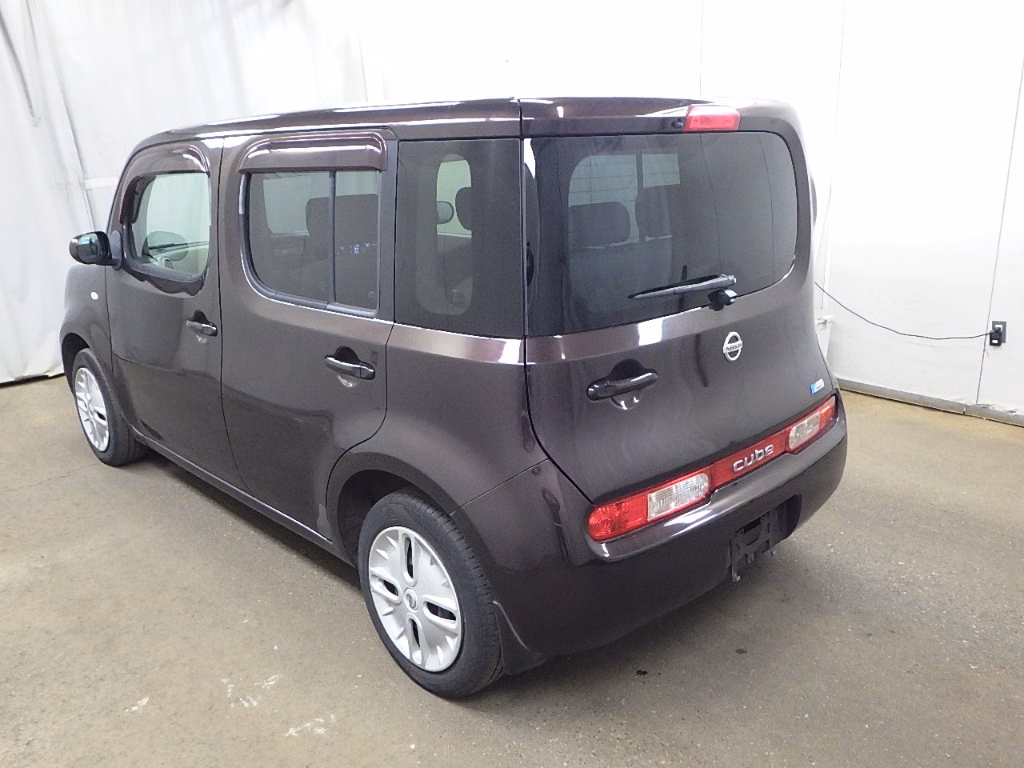 NISSAN CUBE