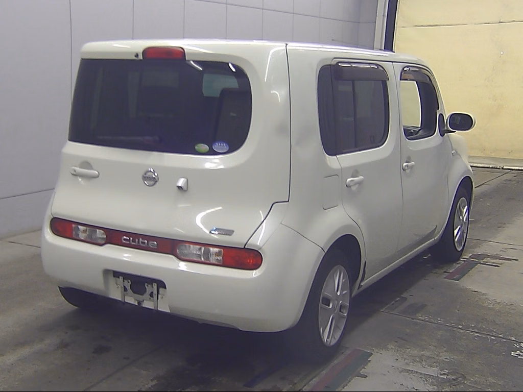 NISSAN CUBE