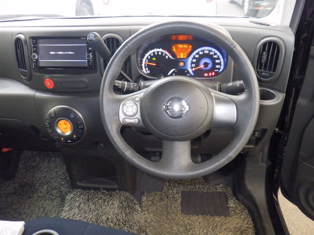 NISSAN CUBE