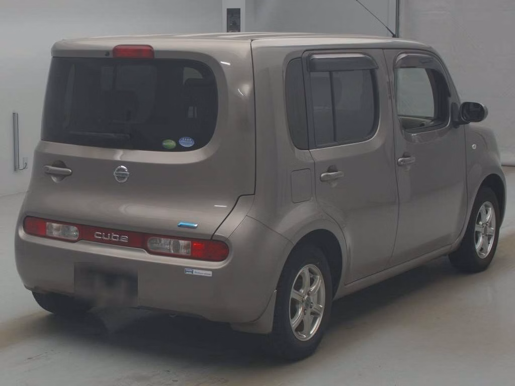 NISSAN CUBE