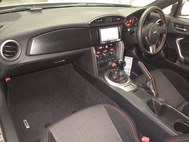 SUBARU BRZ