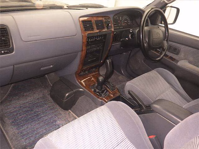TOYOTA HILUX SURF