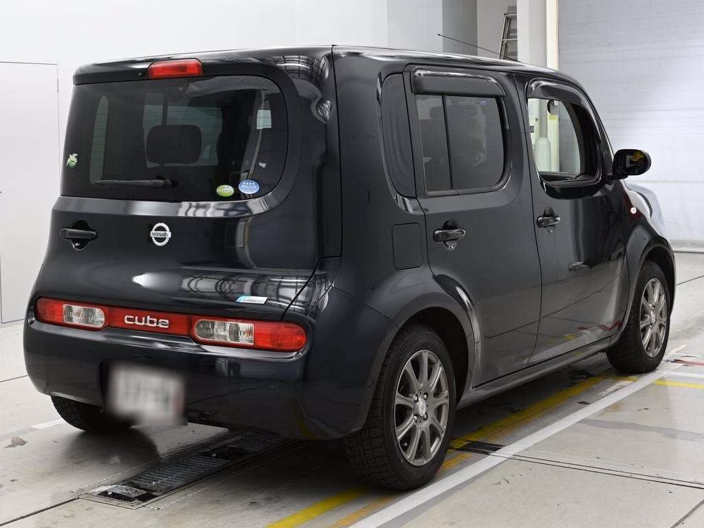 NISSAN CUBE
