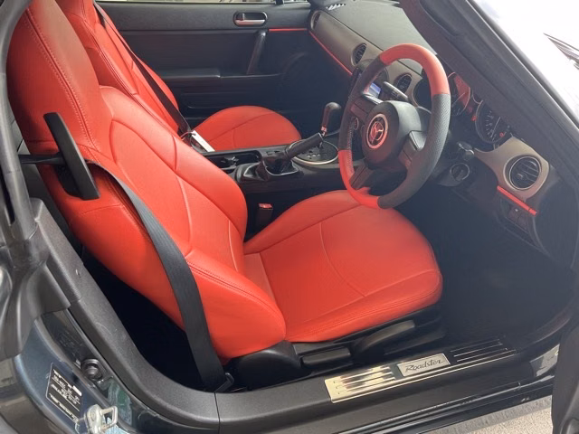 MAZDA ROADSTER