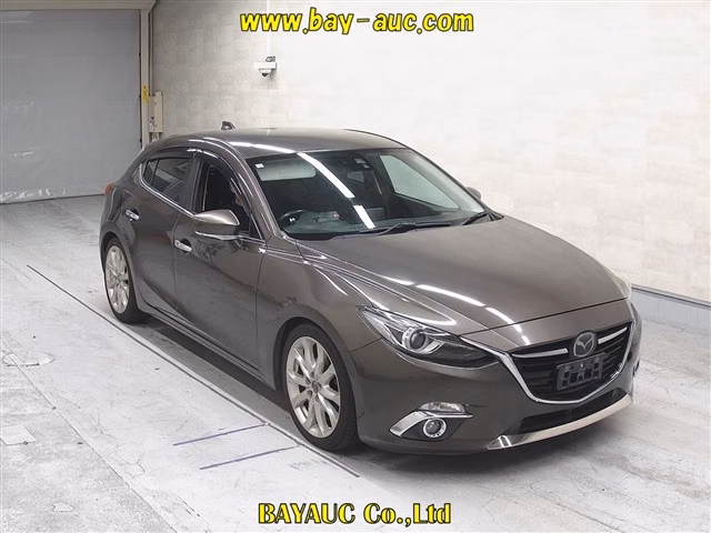 MAZDA AXELA