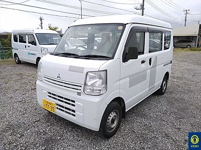 MITSUBISHI MINICAB