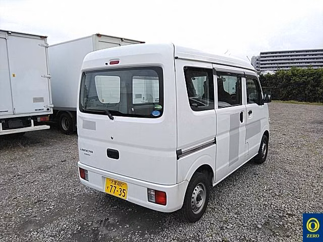 MITSUBISHI MINICAB