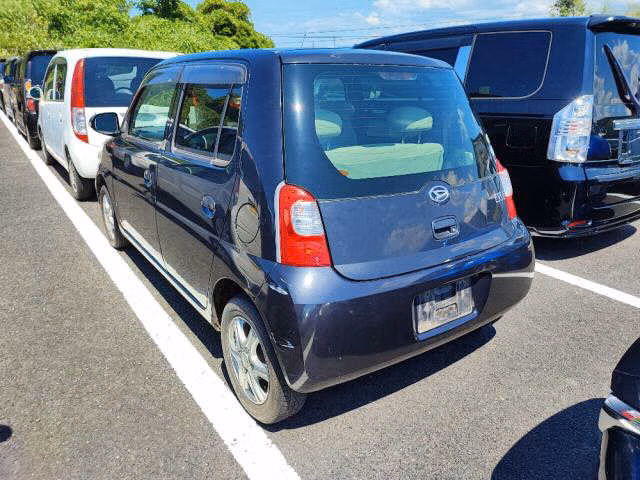 DAIHATSU ESSE