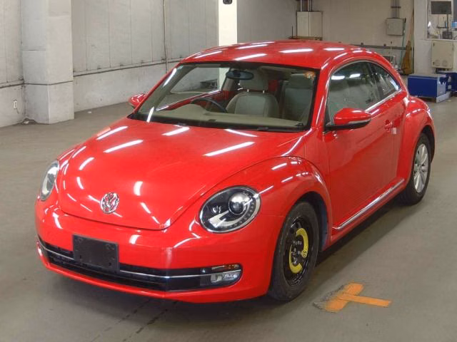 VOLKSWAGEN BEETLE