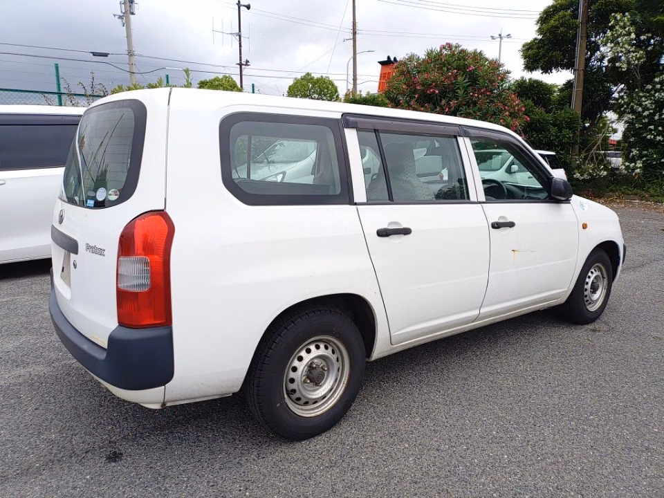TOYOTA PROBOX