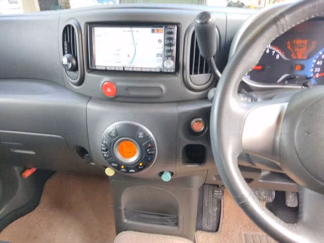 NISSAN CUBE