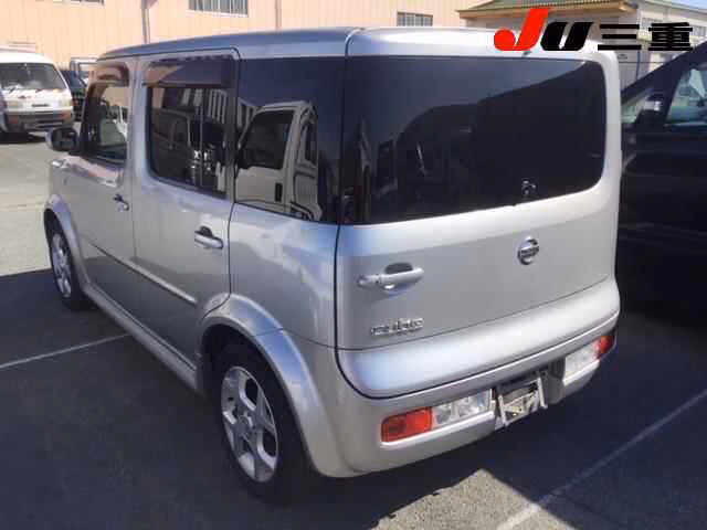 NISSAN CUBE