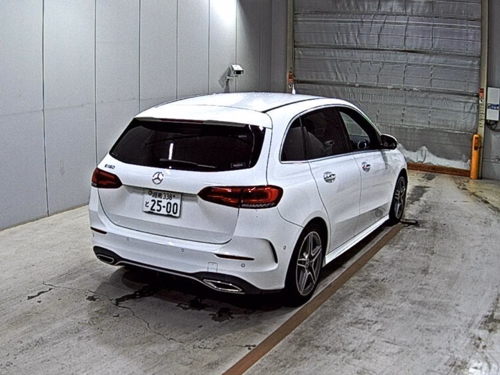 MERCEDES-BENZ B-CLASS