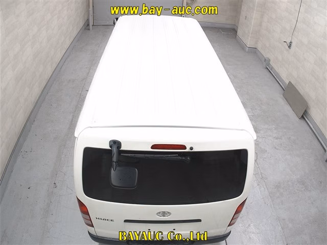 TOYOTA REGIUS ACE
