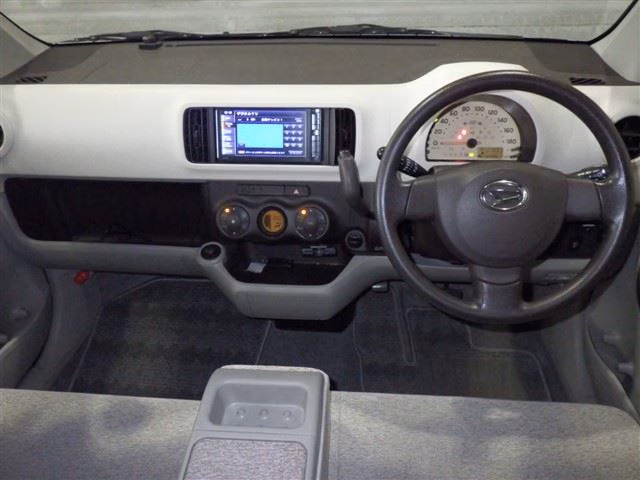DAIHATSU BOON