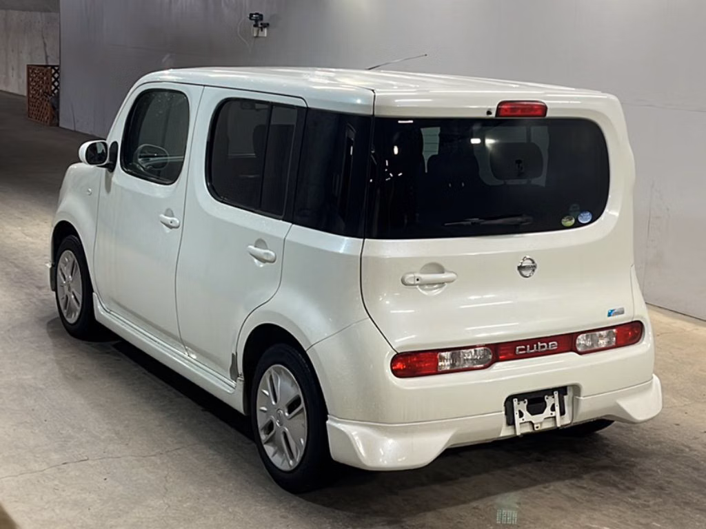 NISSAN CUBE