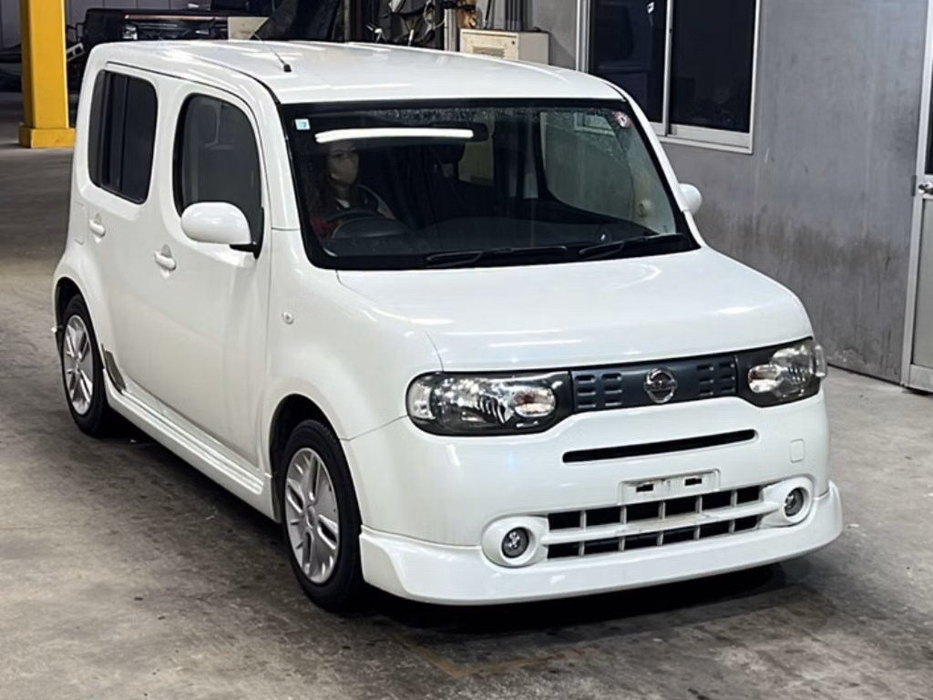 NISSAN CUBE