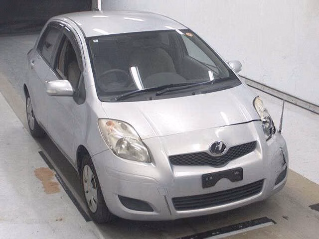 TOYOTA VITZ