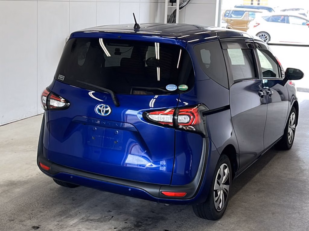 TOYOTA SIENTA