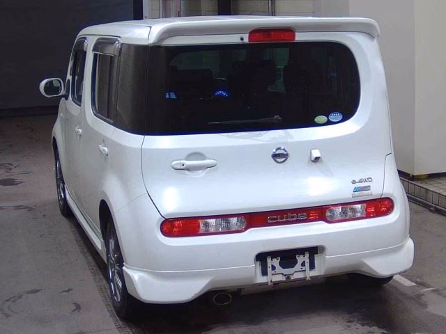 NISSAN CUBE
