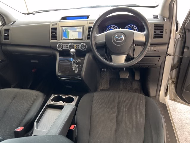 MAZDA MPV