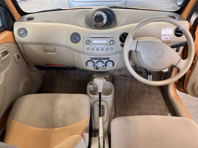 DAIHATSU ESSE