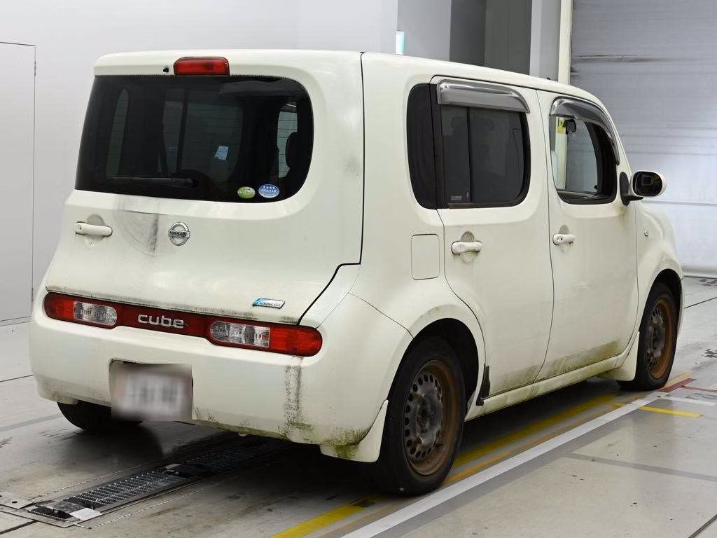 NISSAN CUBE