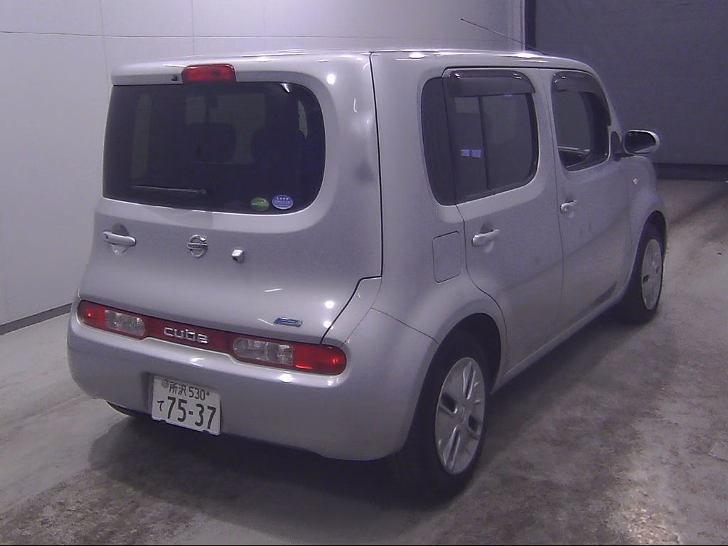 NISSAN CUBE