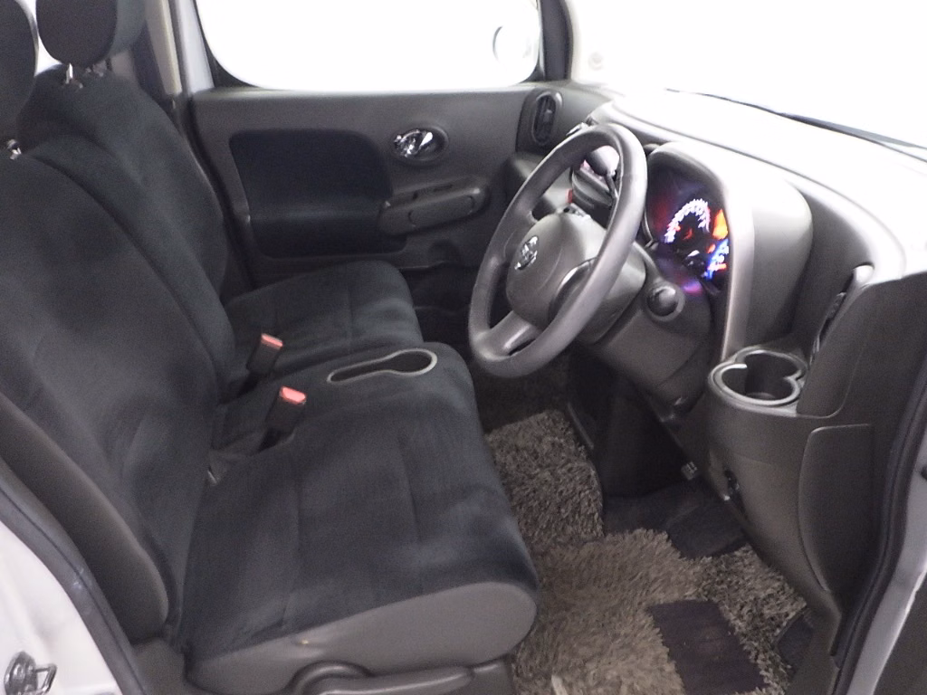 NISSAN CUBE