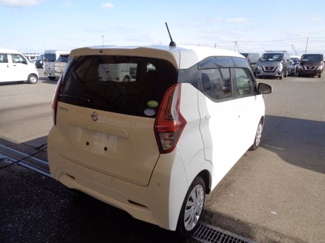 NISSAN DAYZ