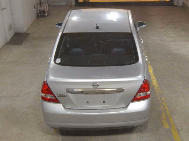 NISSAN TIIDA LATIO