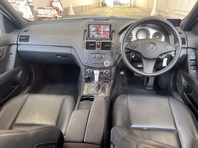 MERCEDES-BENZ C-CLASS