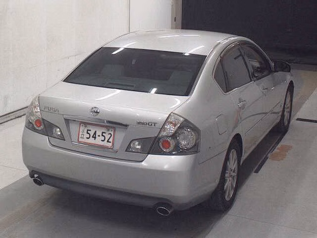 NISSAN FUGA