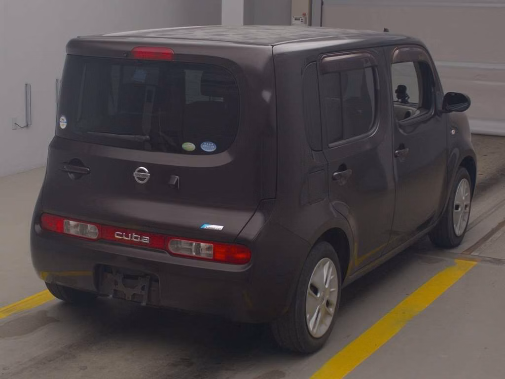 NISSAN CUBE