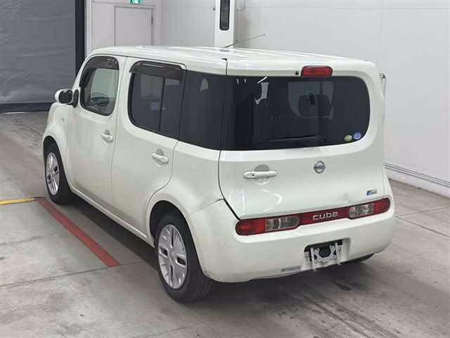 NISSAN CUBE