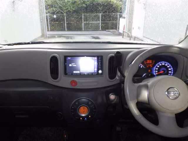 NISSAN CUBE