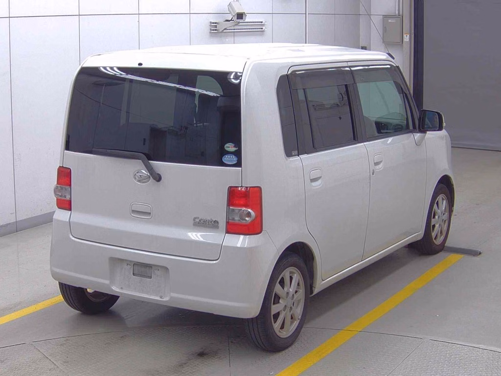 DAIHATSU MOVE CONTE